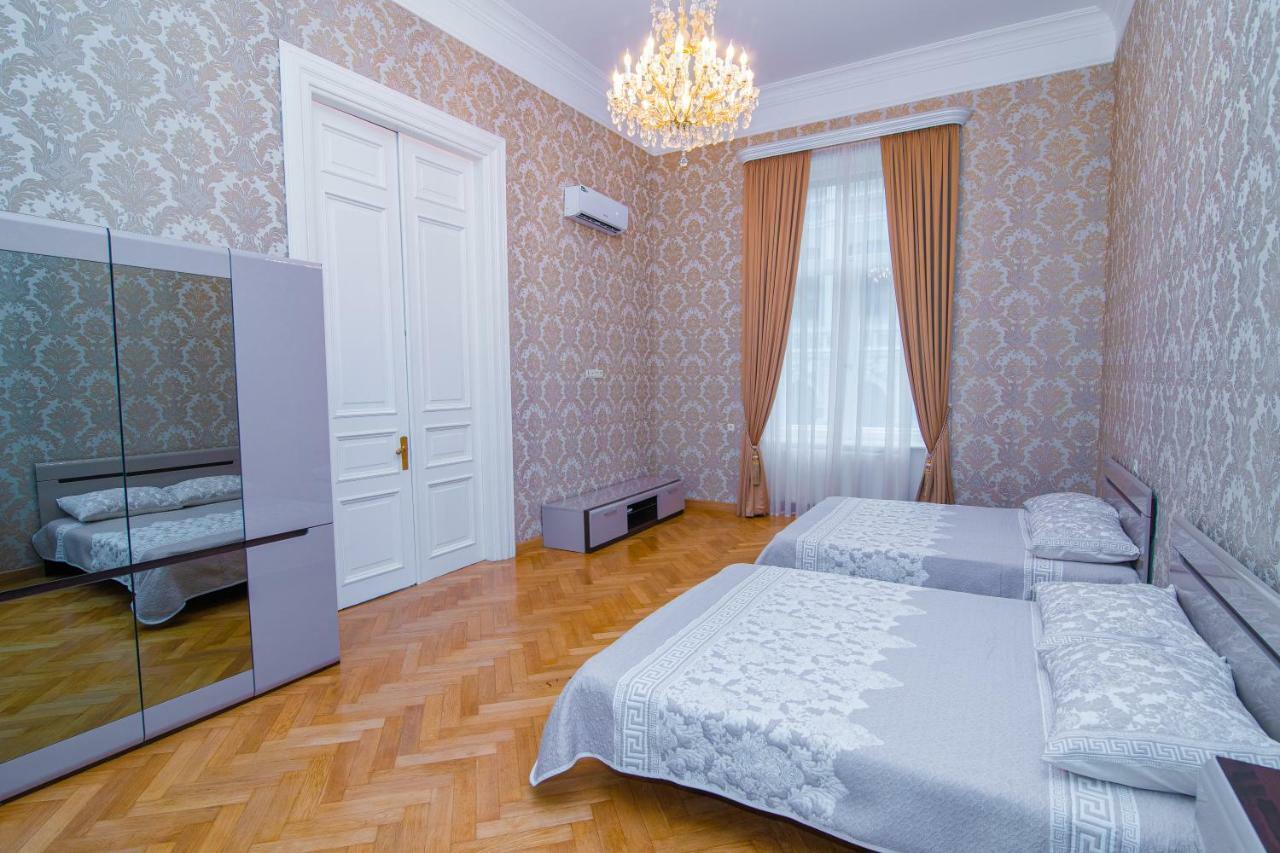 Solo Apartment In City Center Tbilisi Exterior photo